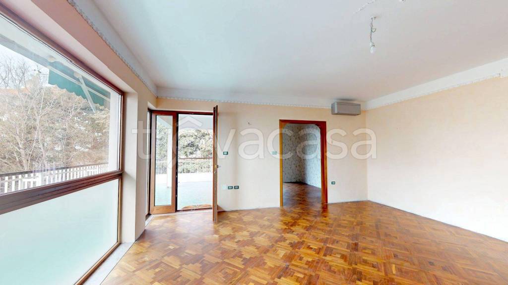 appartamento in vendita a Trieste in zona Gretta