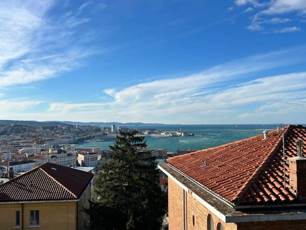 casa indipendente in vendita a Trieste in zona Scorcola