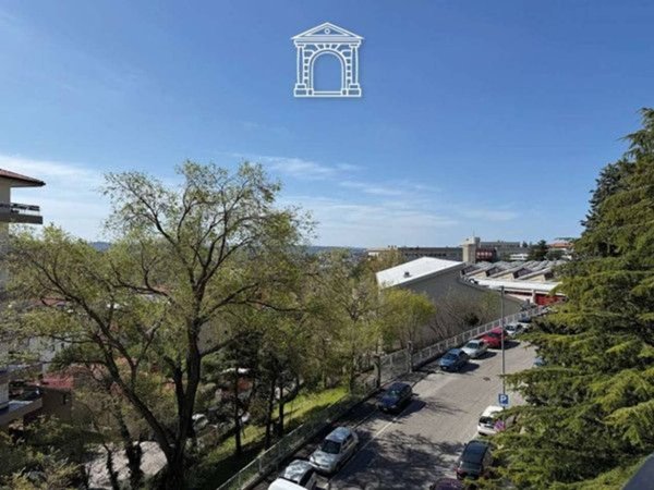 appartamento in vendita a Trieste in zona Guardiella