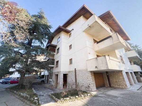 appartamento in vendita a Trieste in zona Opicina