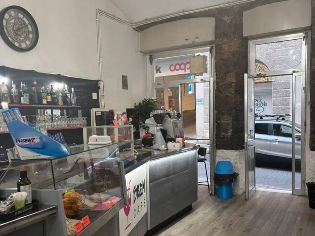 negozio in vendita a Trieste in zona Barriera vecchia