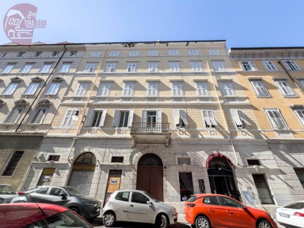 intera palazzina in vendita a Trieste