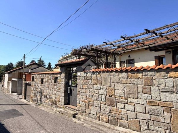 casa indipendente in vendita a Trieste in zona Rozzol