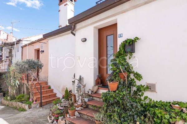 casa indipendente in vendita a Trieste in zona Cologna