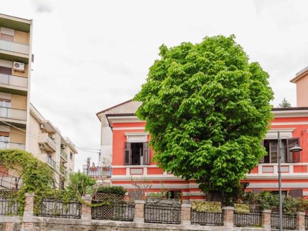 casa indipendente in vendita a Trieste in zona Rozzol
