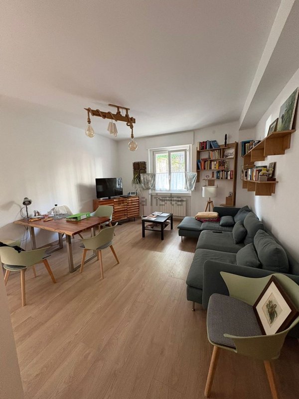 appartamento in vendita a Trieste in zona Guardiella