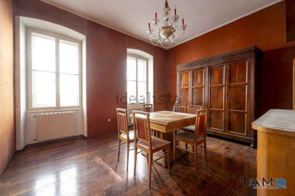 appartamento in vendita a Trieste in zona Borgo Teresiano