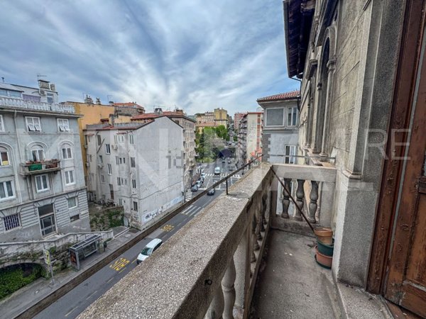 appartamento in vendita a Trieste in zona San Giacomo