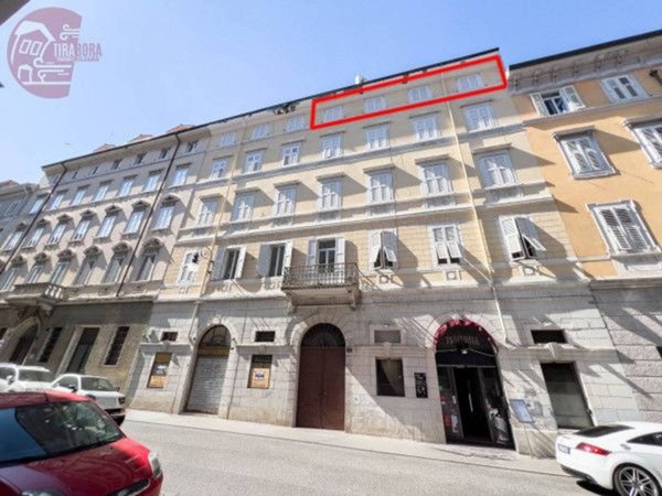appartamento in vendita a Trieste in zona San Giusto