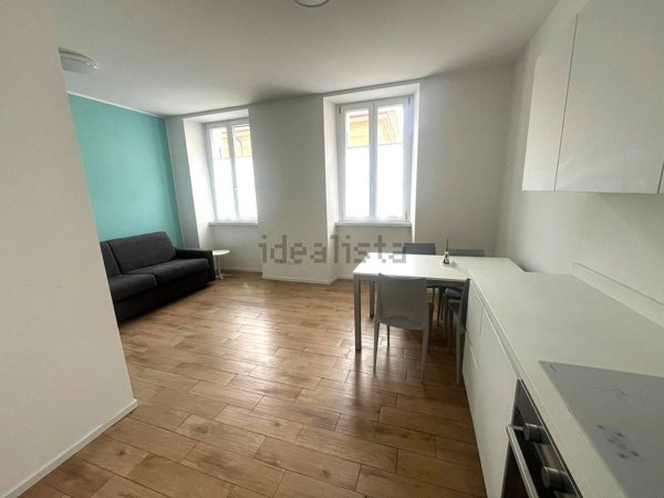 appartamento in vendita a Trieste in zona Borgo Teresiano