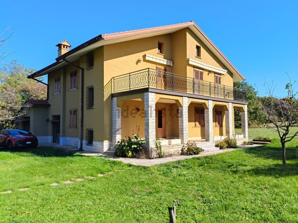 casa indipendente in vendita a Trieste