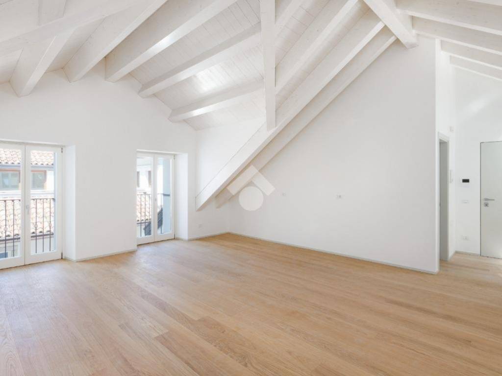 appartamento in vendita a Trieste