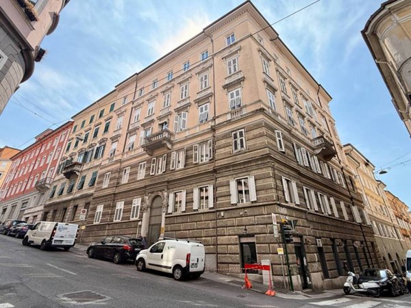 appartamento in vendita a Trieste