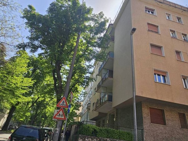 appartamento in vendita a Trieste