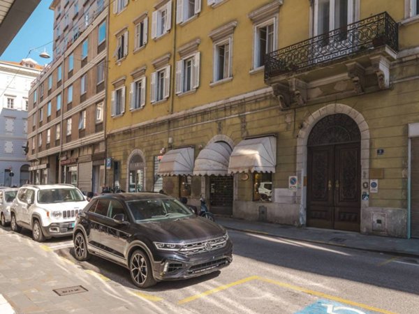 appartamento in vendita a Trieste