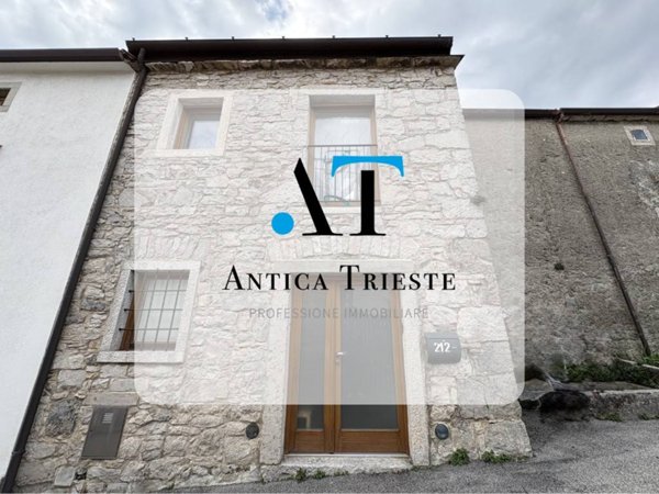 casa indipendente in vendita a Trieste in zona Santa Croce
