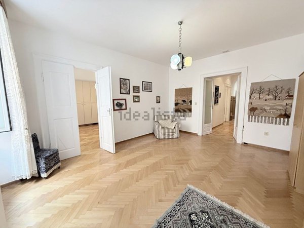 appartamento in vendita a Trieste in zona San Vito