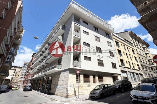 appartamento in vendita a Trieste in zona Città Nuova