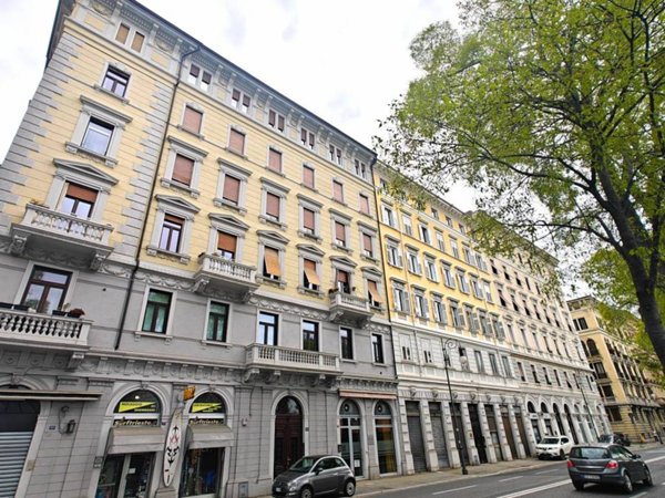 appartamento in vendita a Trieste in zona Barcola