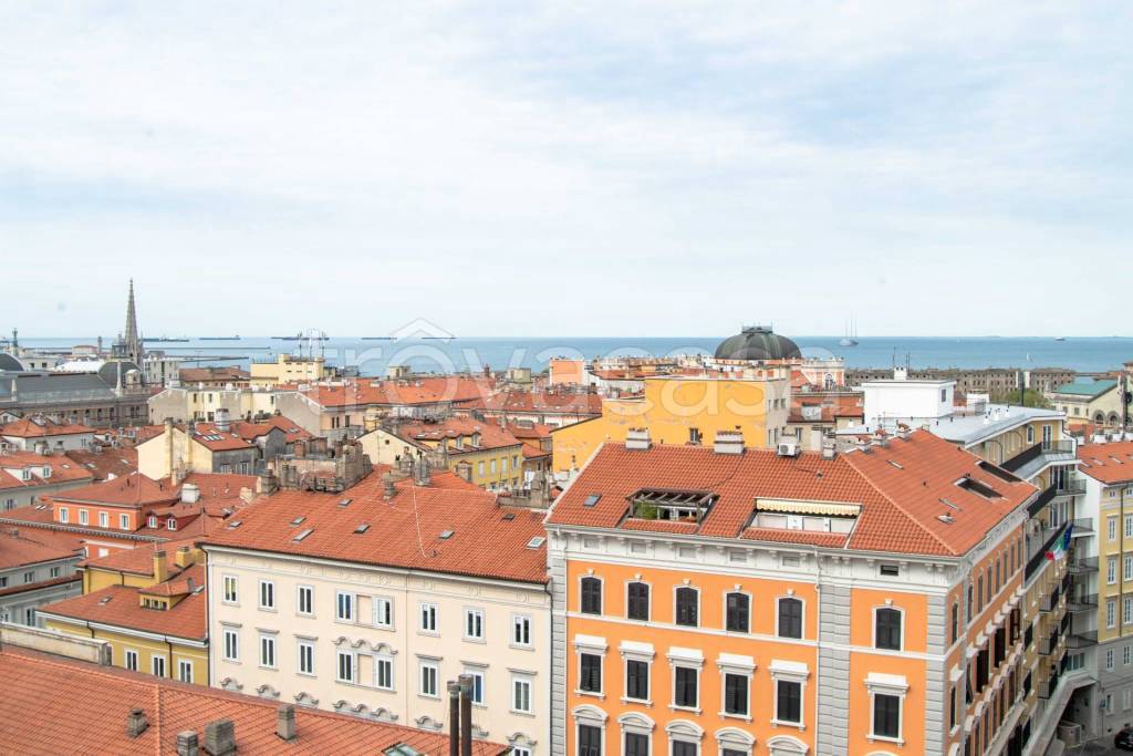 appartamento in vendita a Trieste in zona Barcola
