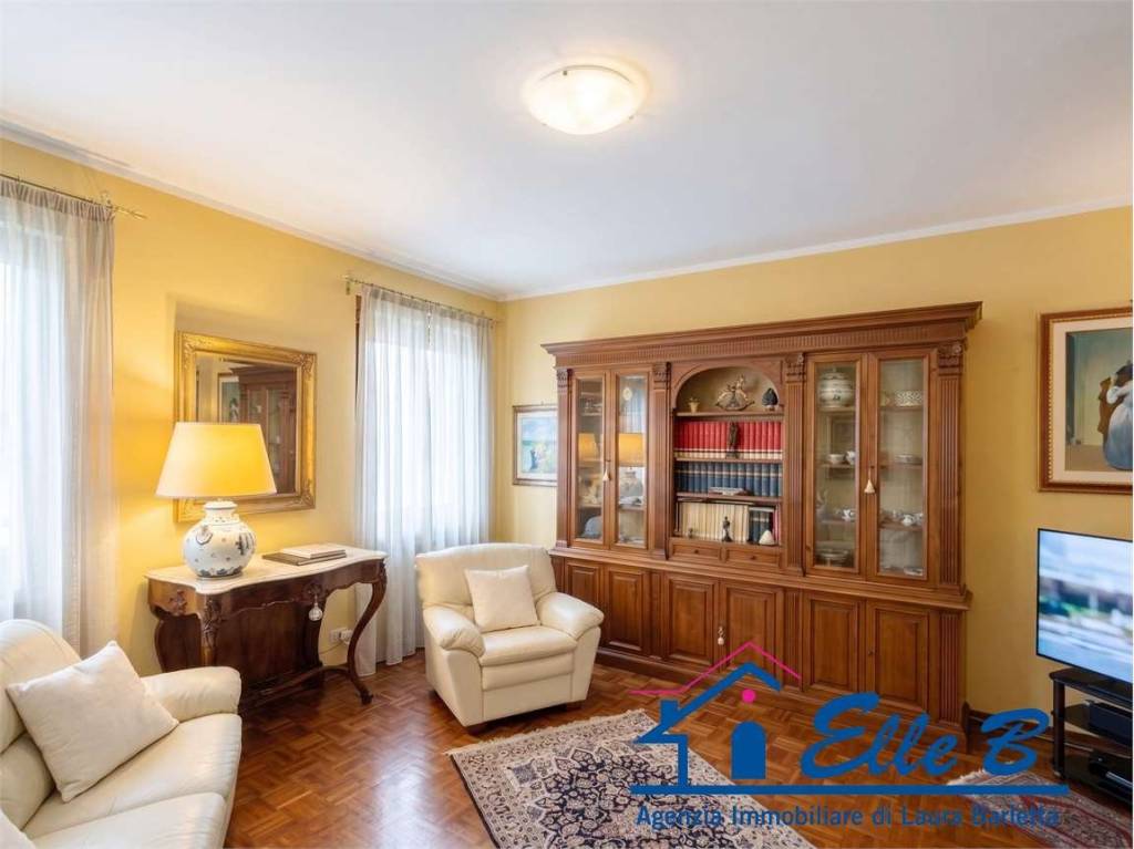 appartamento in vendita a Trieste in zona San Vito
