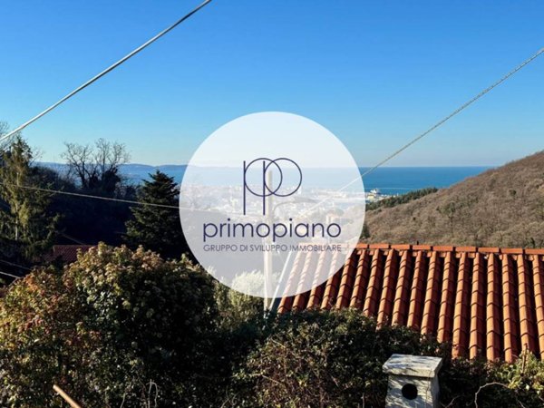 casa indipendente in vendita a Trieste in zona Cologna