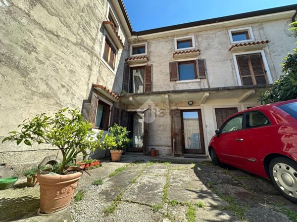 appartamento in vendita a Trieste in zona Longhera