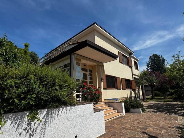 casa indipendente in vendita a Trieste in zona Rozzol