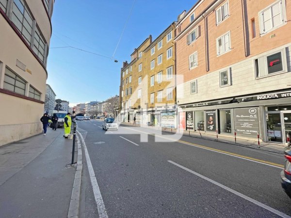 casa semindipendente in vendita a Trieste in zona Barriera vecchia
