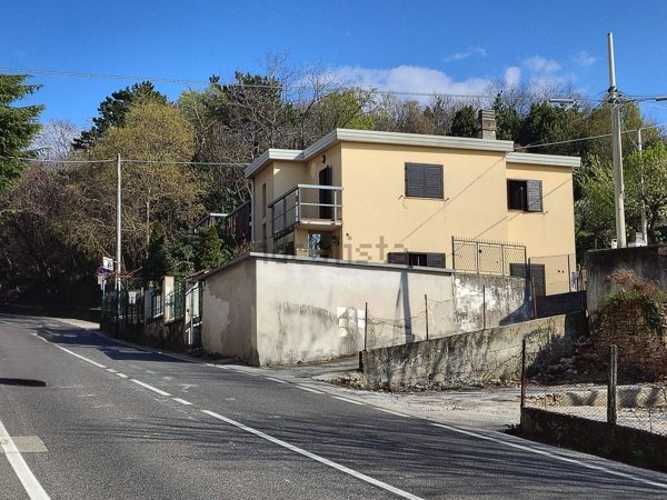 casa indipendente in vendita a Trieste