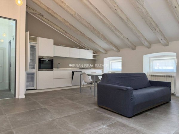 appartamento in vendita a Trieste in zona Città Vecchia