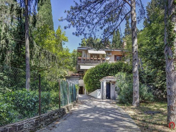 casa indipendente in vendita a Trieste in zona Cologna
