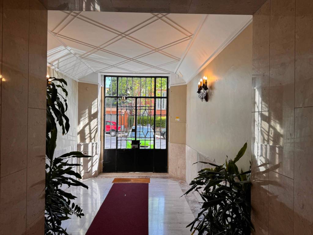 appartamento in vendita a Trieste in zona San Vito