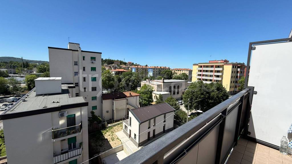 appartamento in vendita a Trieste in zona Valmaura