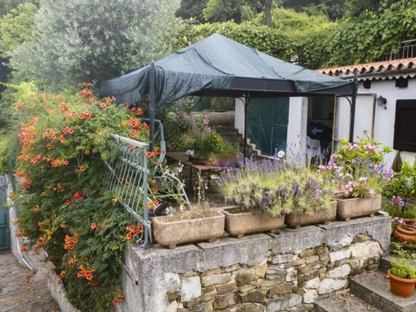 casa indipendente in vendita a Trieste in zona Basovizza