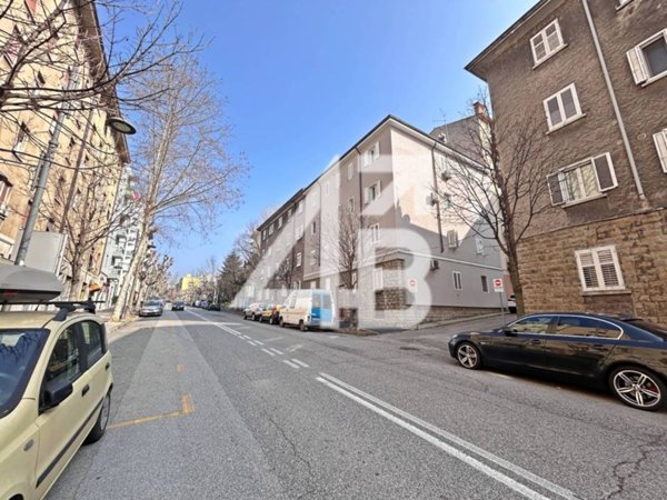 locale di sgombero in vendita a Trieste in zona Borgo San Sergio