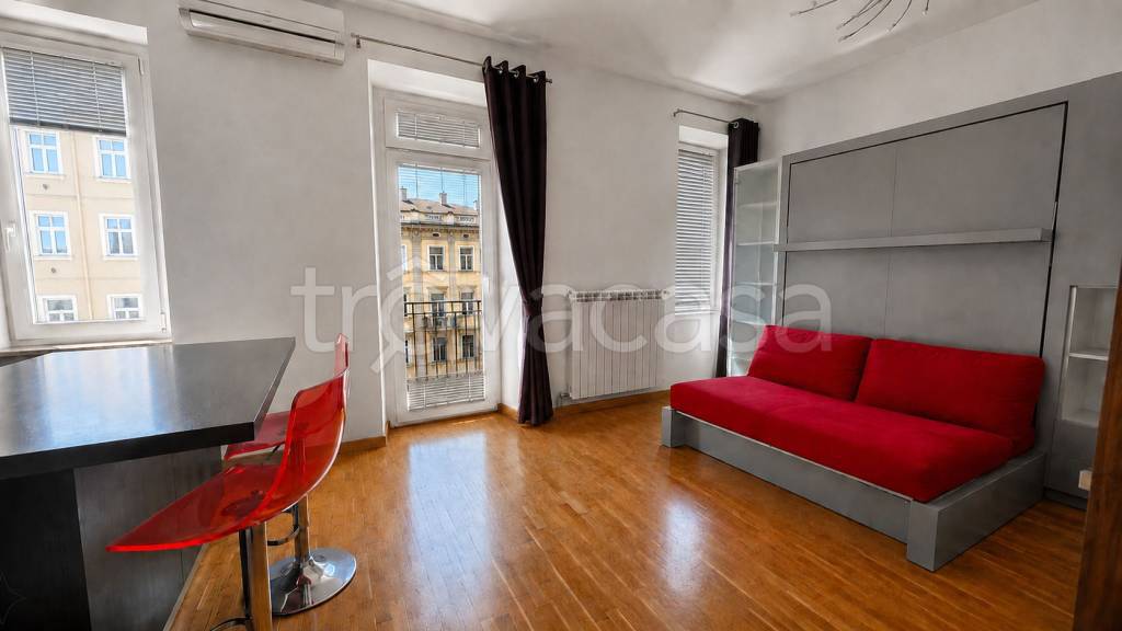 appartamento in vendita a Trieste in zona Borgo Teresiano
