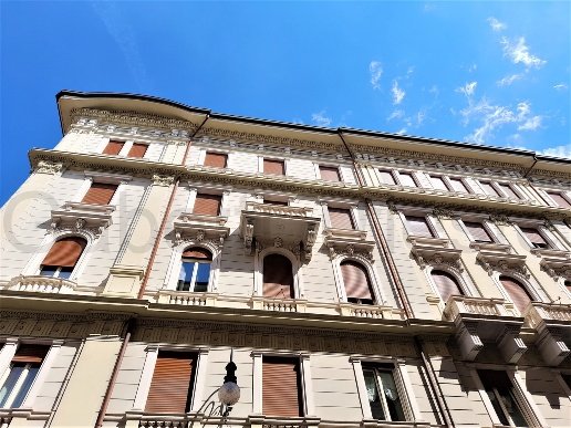 appartamento in vendita a Trieste in zona Borgo Teresiano
