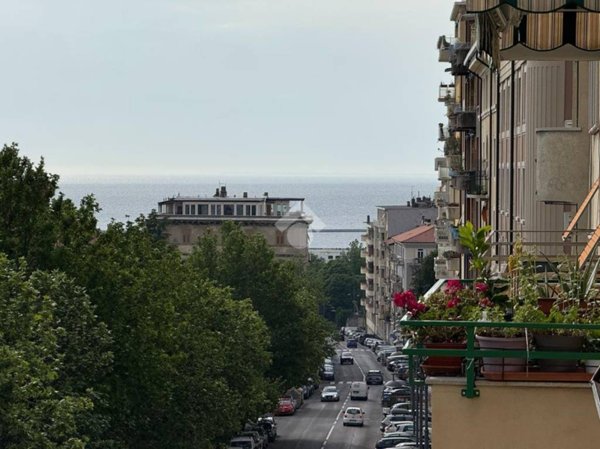 appartamento in vendita a Trieste in zona Città Vecchia