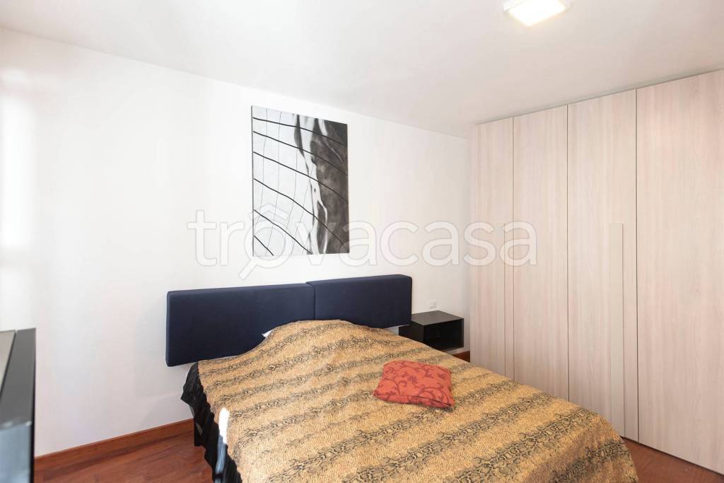 negozio in vendita a Trieste in zona Cavana