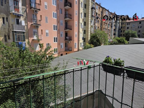 appartamento in vendita a Trieste in zona San Giacomo