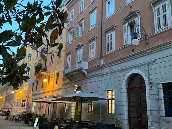 appartamento in vendita a Trieste