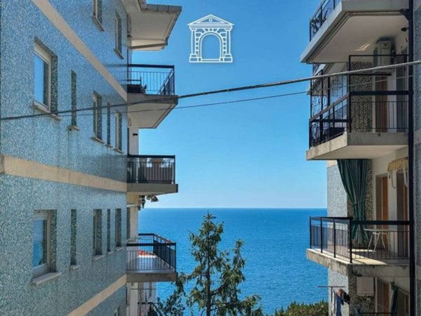appartamento in vendita a Trieste in zona Roiano