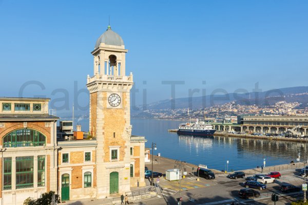 quadrivano in vendita a Trieste