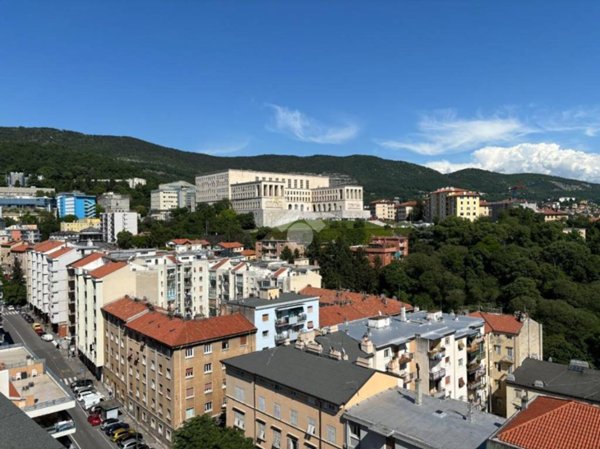 appartamento in vendita a Trieste in zona Cologna