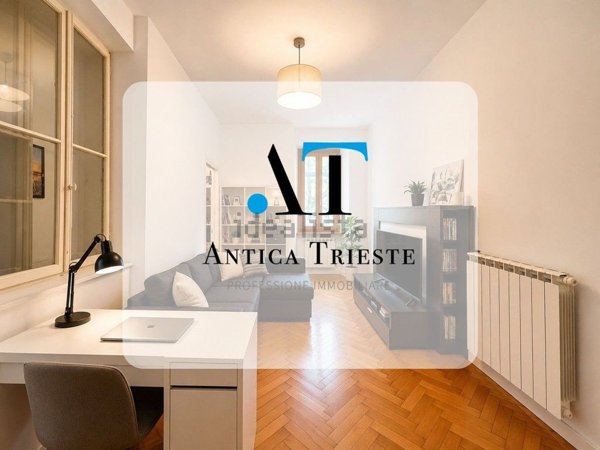 appartamento in vendita a Trieste in zona Città Nuova