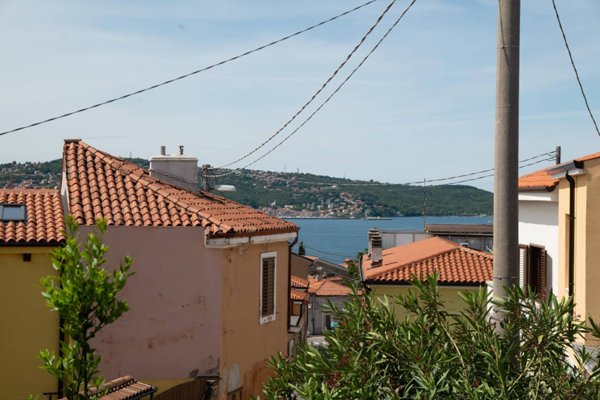casa indipendente in vendita a Trieste in zona Servola
