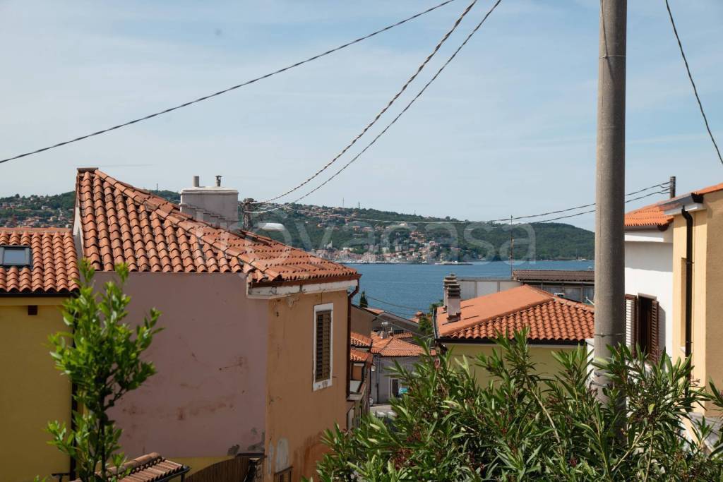 casa indipendente in vendita a Trieste in zona Servola