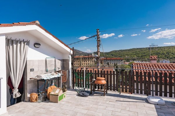 appartamento in vendita a Trieste in zona Cologna