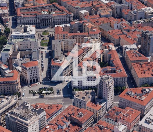 ufficio in vendita a Trieste in zona Borgo Teresiano